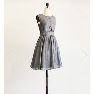 Apricity Meadow dress in Dove (different color) M